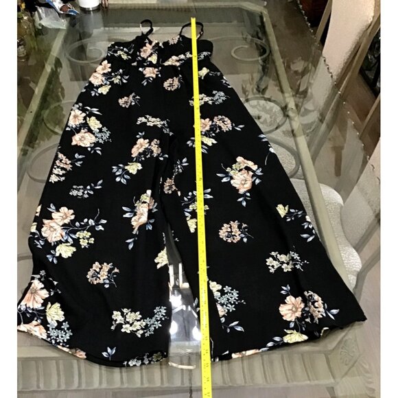 XHILARATION WOMENS BLACK FLORAL PULLOVER WIDE LEG STRAPPY JUMPSUIT SIZE MEDIUM - Picture 7 of 8